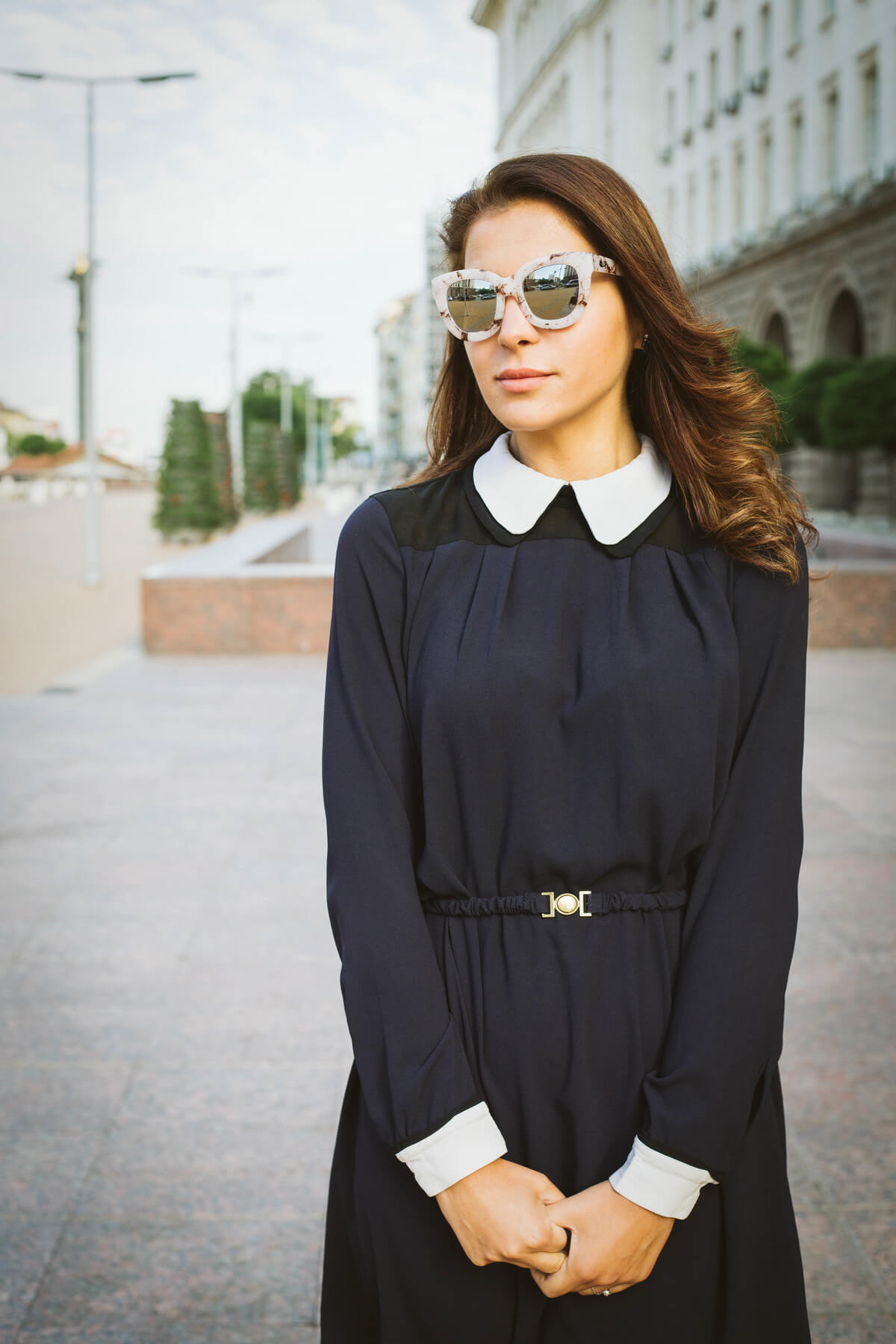 Dress with white collar